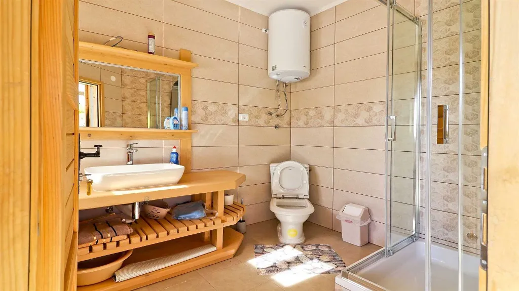 Villa in Gornja Voća with Terrace Pool and Spa
