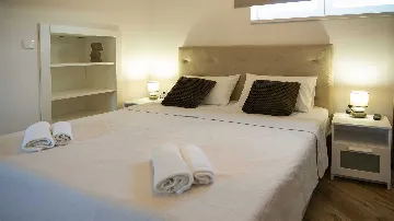 Villa for Up to 7 Guests in Dubrava kod Šibenika