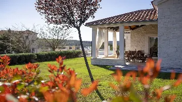 Villa for Up to 7 Guests in Dubrava kod Šibenika