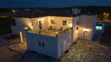 Villa for Up to 7 Guests in Dubrava kod Šibenika