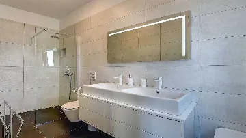 Villa in Pula for up to 16 Guests with Two Pools