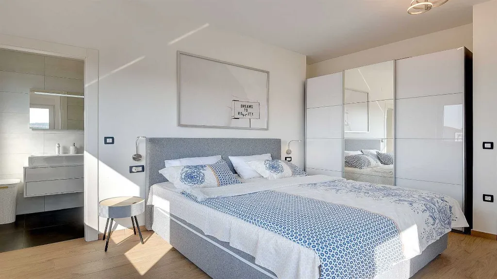 Villa in Pula for up to 16 Guests with Two Pools