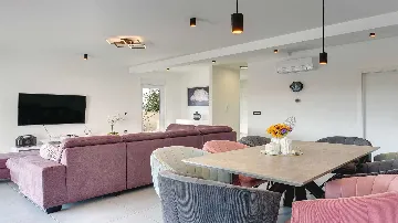 Pula 4-Bedroom Villa with Private Pool & Kids Play