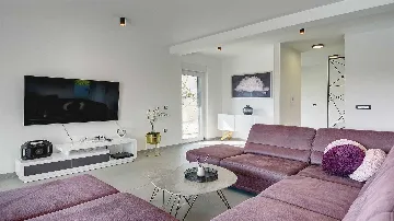 Pula 4-Bedroom Villa with Private Pool & Kids Play