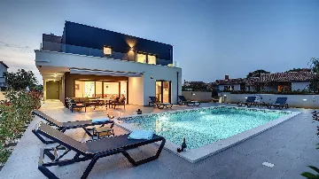 Pula 4-Bedroom Villa with Private Pool & Kids Play