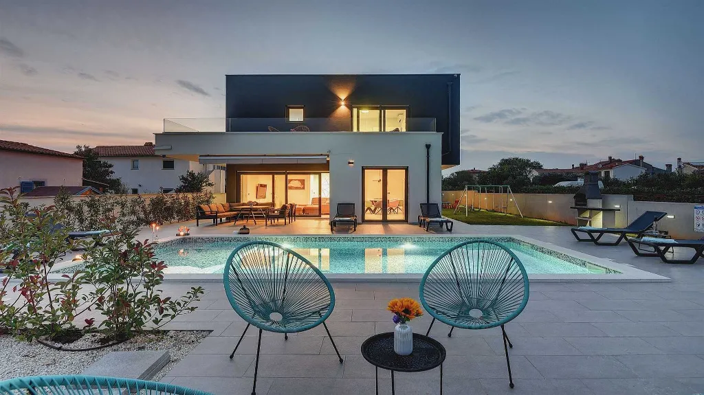 Pula 4-Bedroom Villa with Private Pool & Kids Play