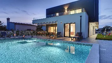 Pula 4-Bedroom Villa with Private Pool & Kids Play