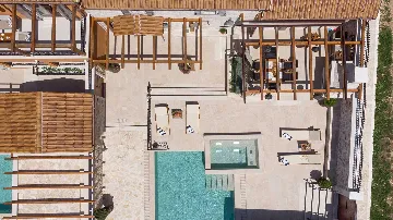 3-Bedroom Villa for 6 Guests in Skradin