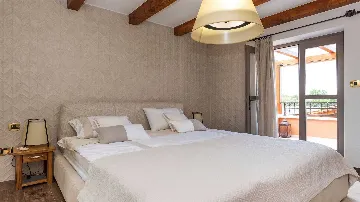 3-Bedroom Villa for 6 Guests in Skradin