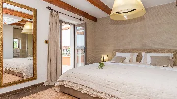 3-Bedroom Villa for 6 Guests in Skradin