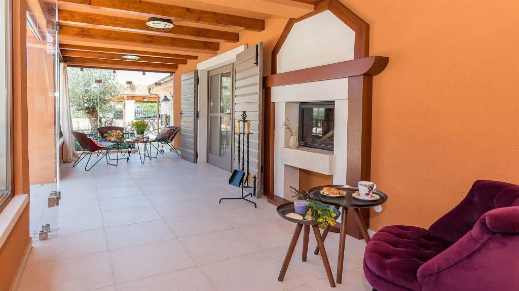 3-Bedroom Villa for 6 Guests in Skradin