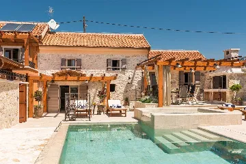 Stone Villa with Pool for 4 in Skradin