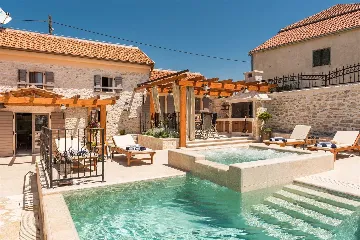 Stone Villa with Pool for 4 in Skradin