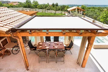 Stone Villa with Pool for 4 in Skradin