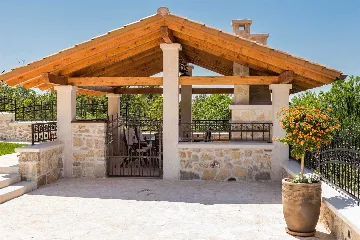 Stone Villa with Pool for 4 in Skradin