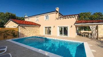 Poolside Villa in Pinezići for up to 10 Guests