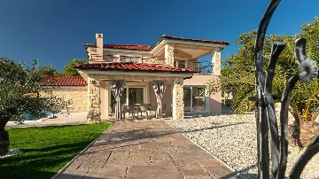 Poolside Villa in Pinezići for up to 10 Guests