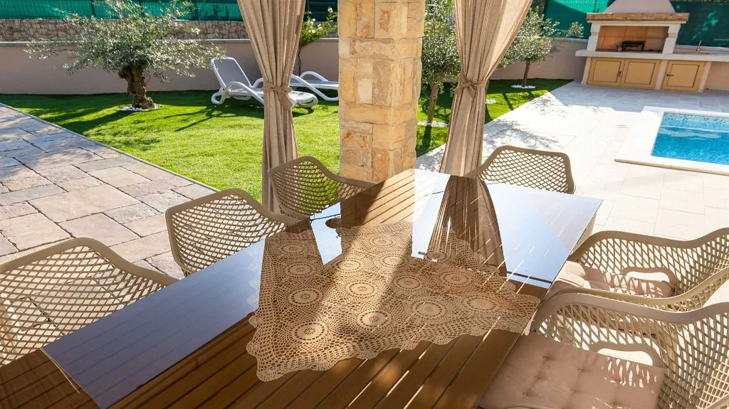 Poolside Villa in Pinezići for up to 10 Guests