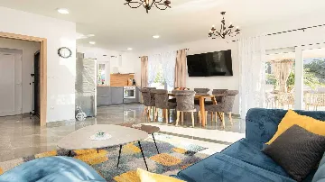 Poolside Villa in Pinezići for up to 10 Guests