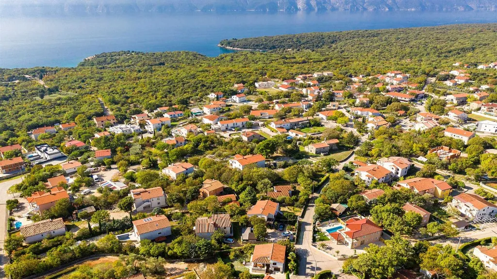 Poolside Villa in Pinezići for up to 10 Guests