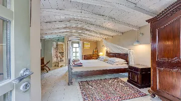 Stone Villa with Sea Views in Malinska