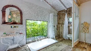 Stone Villa with Sea Views in Malinska