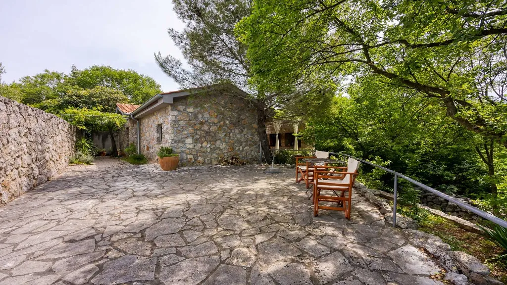 Stone Villa with Sea Views in Malinska