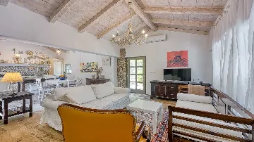 Stone Villa with Sea Views in Malinska