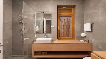 Nin Villa with Pool and Terrace Views