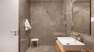 Nin Villa with Pool and Terrace Views