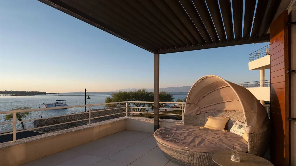 Nin Villa with Pool and Terrace Views