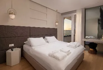 Beachfront Villa with Pool in Petrčane