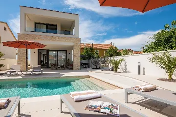 Beachfront Villa with Pool in Petrčane