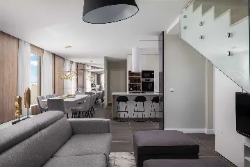 Beachfront Villa with Pool in Petrčane