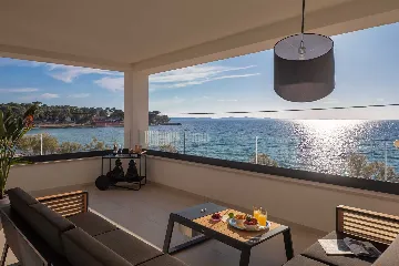 Beachfront Villa with Pool in Petrčane