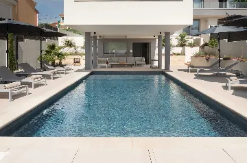 Villa with Pool in Petrčane for 8