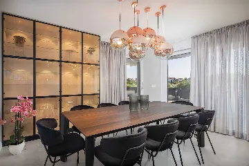 Villa with Pool in Petrčane for 8