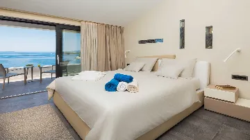 4-Bedroom Villa in Okrug Gornji, Croatia