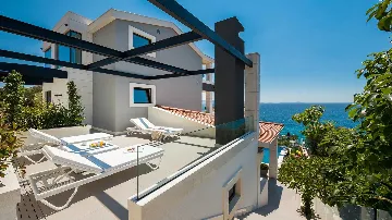 4-Bedroom Villa in Okrug Gornji, Croatia