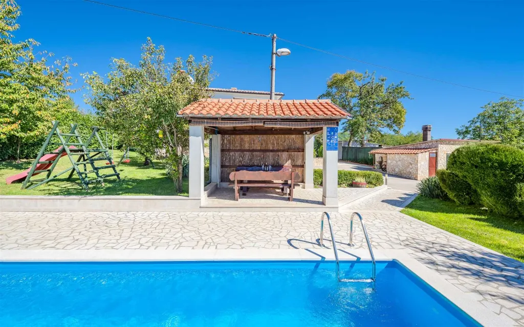 Terrace Retreat Villa Pazin
