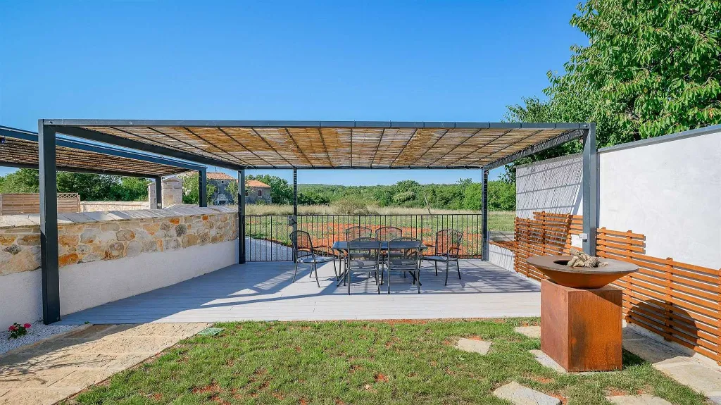 Renovated Istrian Villa for 6 in Višnjan