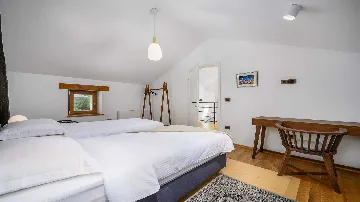 Renovated Villa in Višnjan for 8 Guests