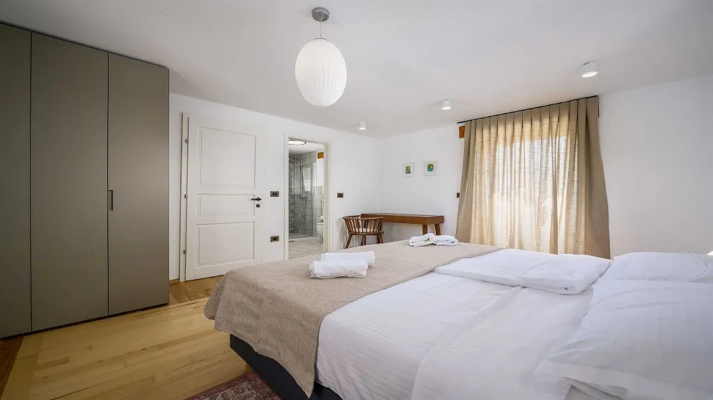 Renovated Villa in Višnjan for 8 Guests