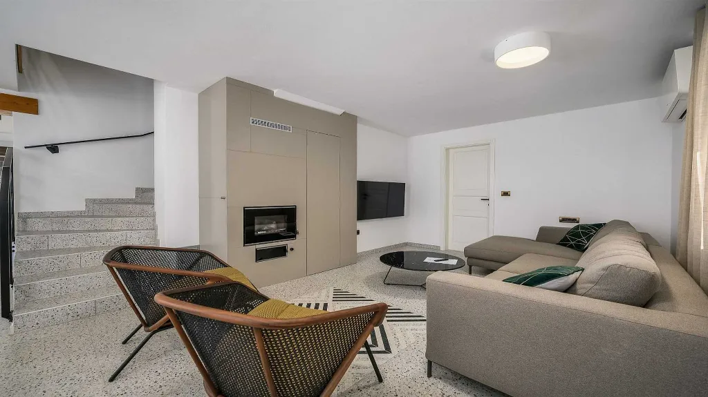 Renovated Villa in Višnjan for 8 Guests