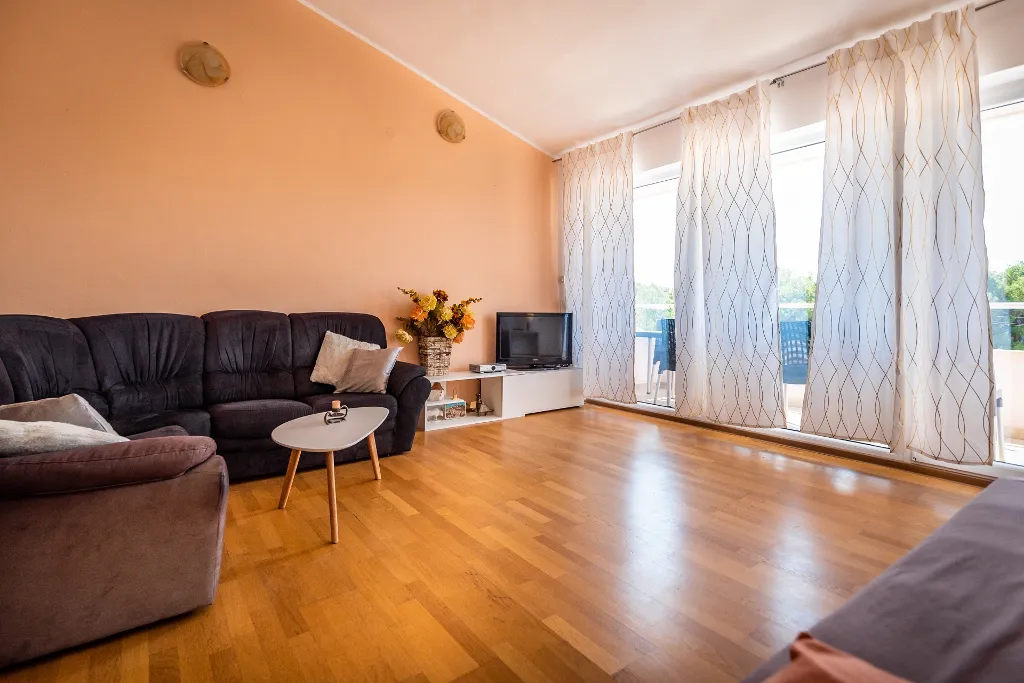 Pula Villa for Up to 12 Guests, Private Pool