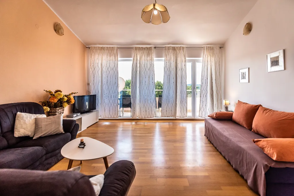 Pula Villa for Up to 12 Guests, Private Pool