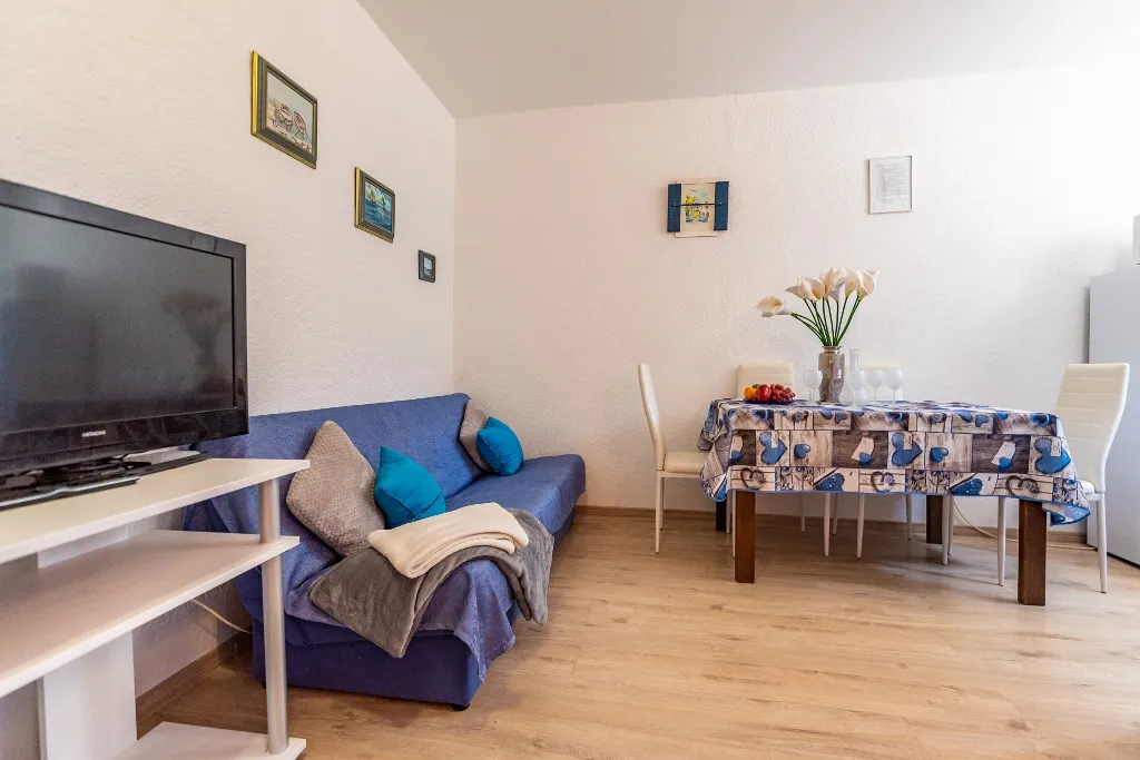 Pula Villa for Up to 12 Guests, Private Pool