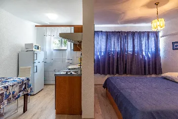 Pula Villa for Up to 12 Guests, Private Pool