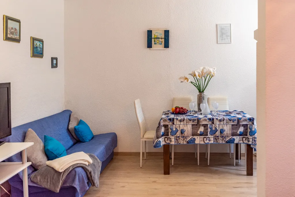 Pula Villa for Up to 12 Guests, Private Pool