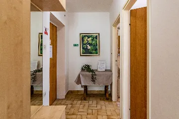 Pula Villa for Up to 12 Guests, Private Pool